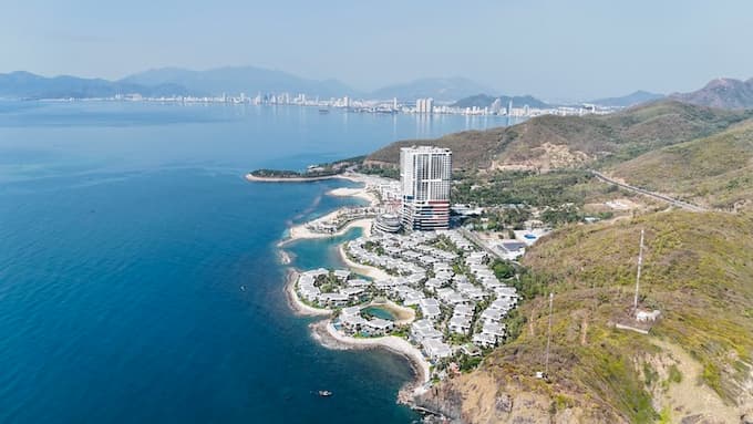 Tòa The Paramount & Meliá Nha Trang đã cất nóc